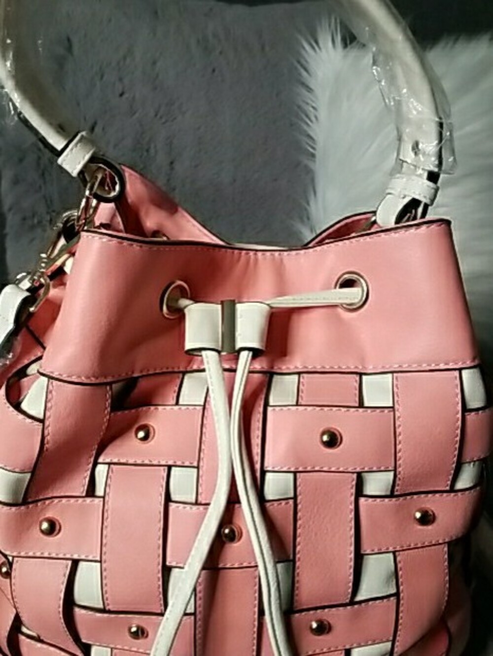 Woven Pink Drawstring Crossbody Bag - Unbranded - Picture 6 of 16